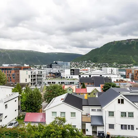 Stunning Arctic Panorama I Spacious&central Apartamento