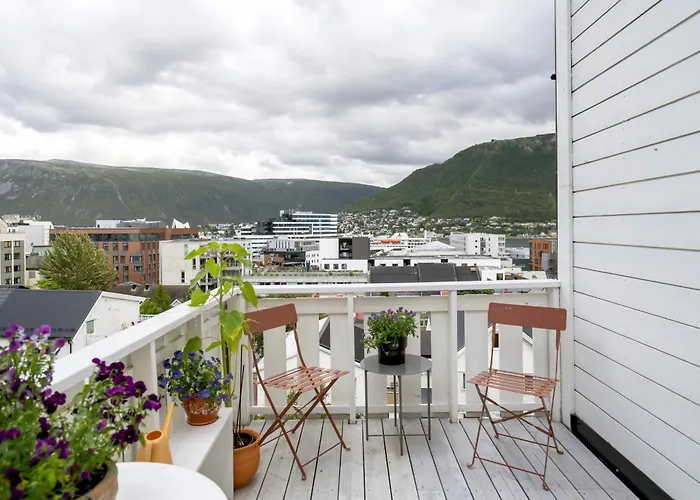 Stunning Arctic Panorama I Spacious & Appartement Tromsø