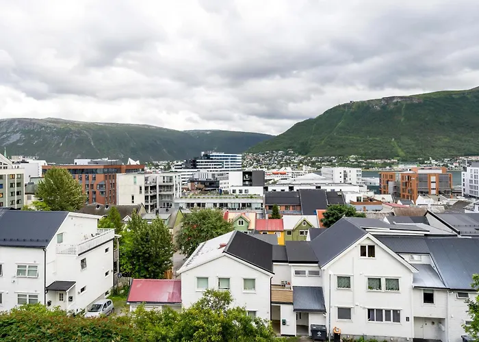 Stunning Arctic Panorama I Spacious&central Apartamento